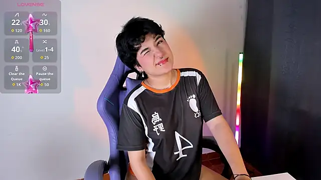 Snapshot of emma_cute7 chatting on March 15, 2026, 10:32 am emma cute7 online show from March 15, 2026, 10:32 am