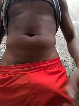 Snapshot of 2BigBlacxxx chatting on September 22, 2025, 6:21 pm 2BigBlacxxx online show from September 22, 2025, 6:21 pm