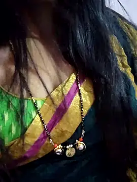 Snapshot of Indian_kannada_girl1 chatting on March 14, 2025, 4:43 am Indian kannada girl1 online show from March 14, 2025, 4:43 am