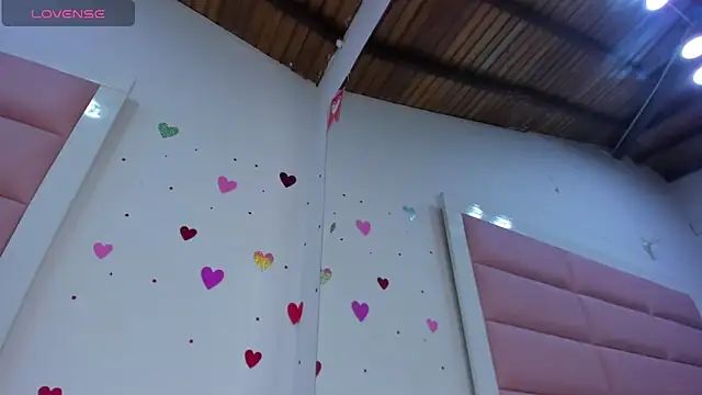 viioletta 18 online show from September 11, 2025, 12:16 pm