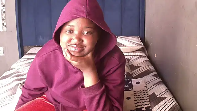 Snapshot of SexyShybarbie chatting on June 3, 2026, 6:49 am SexyShybarbie online show from June 3, 2026, 6:49 am