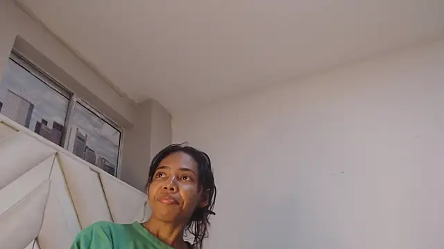 willow smitt online show from March 25, 2026, 1:28 pm