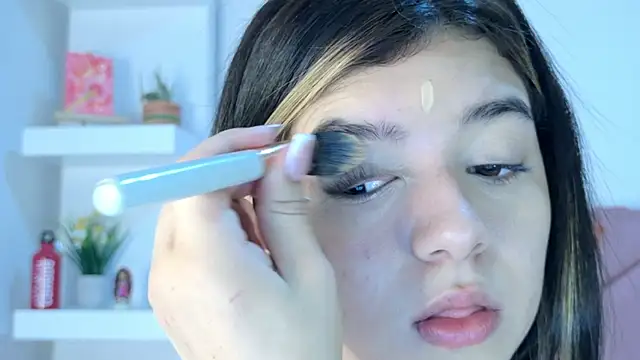 Snapshot of eva_sin18 chatting on October 6, 2025, 11:13 pm eva sin18 online show from October 6, 2025, 11:13 pm