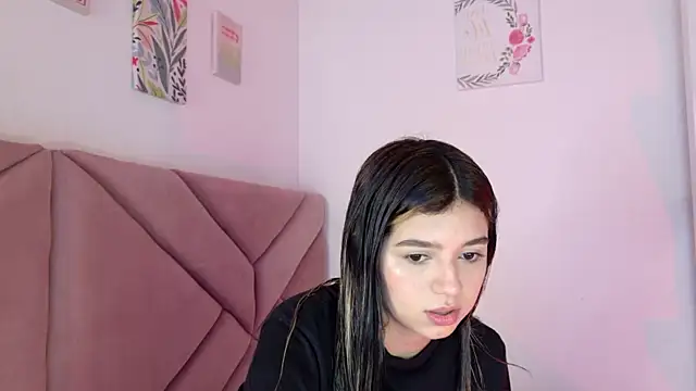 Snapshot of eva_sin18 chatting on October 12, 2025, 11:15 pm eva sin18 online show from October 12, 2025, 11:15 pm