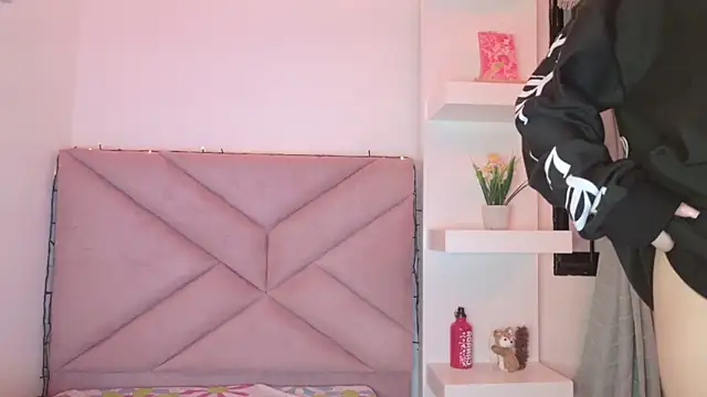 eva sin18 online show from January 9, 2026, 11:17 pm