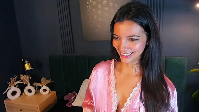 roxy hell online show from March 11, 2025, 1:16 am