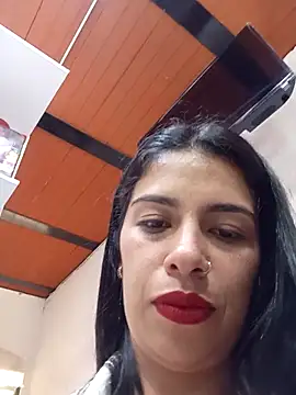 Snapshot of Nathaly_12 chatting on April 27, 2026, 6:39 pm Nathaly 12 online show from April 27, 2026, 6:39 pm