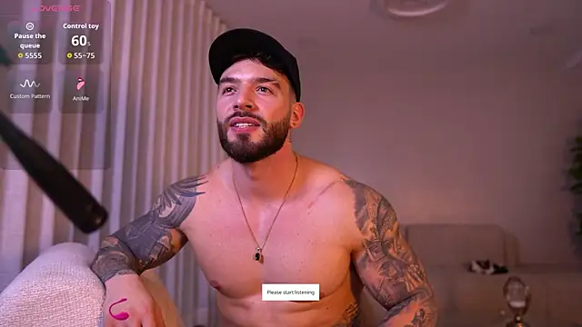 Snapshot of OLIVER_COLT chatting on October 30, 2025, 4:36 am OLIVER COLT online show from October 30, 2025, 4:36 am