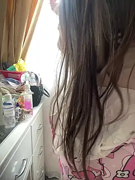 VictoriaGerard Pink online show from February 13, 2026, 4:14 pm