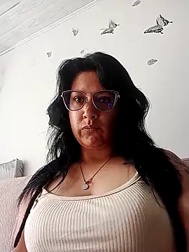 DaniPoison online show from September 28, 2025, 2:00 pm