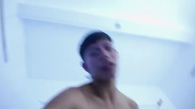 dareck 18 online show from March 14, 2025, 5:16 am