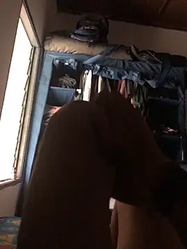 Snapshot of John_Syukri chatting on December 4, 2025, 1:59 am John Syukri online show from December 4, 2025, 1:59 am