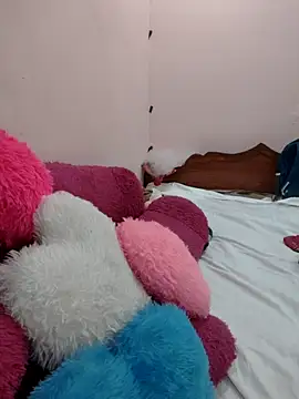 priya 00143 online show from April 16, 2026, 9:32 am