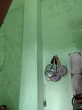 Hotty-Nidhi online show from November 8, 2025, 5:07 am