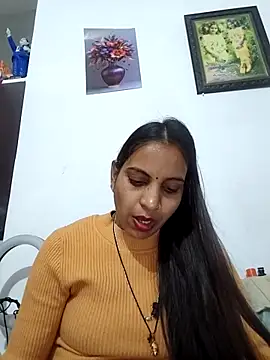 Snapshot of Hotty-Nidhi chatting on February 2, 2026, 5:00 pm Hotty-Nidhi online show from February 2, 2026, 5:00 pm