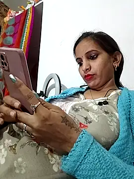 Snapshot of Hotty-Nidhi chatting on February 9, 2026, 3:27 pm Hotty-Nidhi online show from February 9, 2026, 3:27 pm