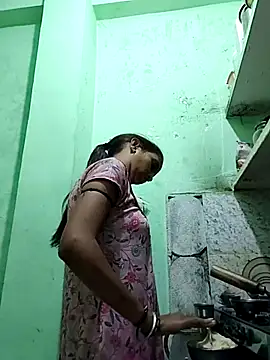Snapshot of Hotty-Nidhi chatting on July 15, 2026, 3:50 pm Hotty-Nidhi online show from July 15, 2026, 3:50 pm