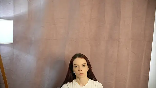 SillviaAven online show from March 13, 2025, 9:43 am