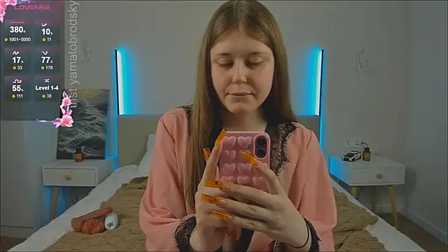 YamatoBrodsky online show from October 17, 2025, 7:05 pm