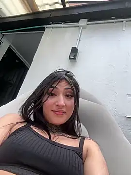 Lilith Thompson online show from March 13, 2025, 6:45 pm