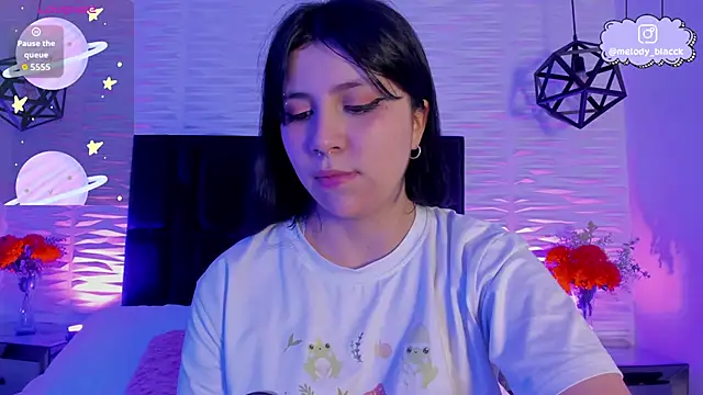 Snapshot of Melody_Black_ chatting on June 11, 2026, 8:29 pm Melody Black online show from June 11, 2026, 8:29 pm