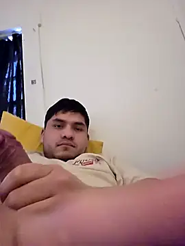 Rubenhot online show from February 8, 2026, 6:11 pm