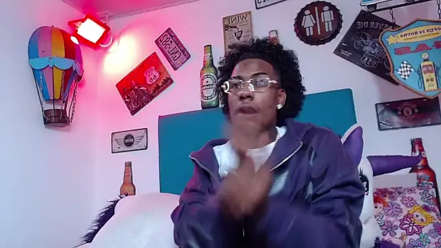 lili roussi online show from December 20, 2025, 10:17 pm