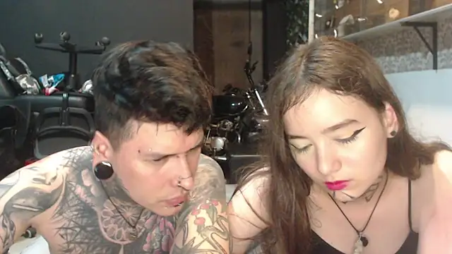 Snapshot of Alucard-Carmila chatting on March 23, 2025, 3:54 am Alucard-Carmila online show from March 23, 2025, 3:54 am