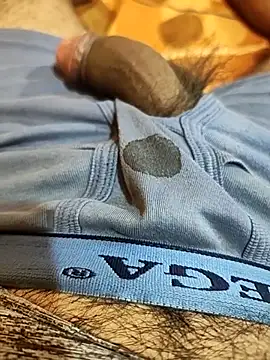 pmr1997 online show from October 24, 2025, 5:42 pm