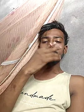 India HOT23 online show from March 13, 2026, 5:14 am