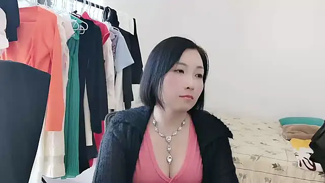 Snapshot of Rachel-6600 chatting on October 27, 2025, 4:05 am Rachel-6600 online show from October 27, 2025, 4:05 am