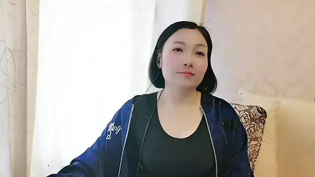 Snapshot of Rachel-6600 chatting on October 31, 2025, 2:56 am Rachel-6600 online show from October 31, 2025, 2:56 am