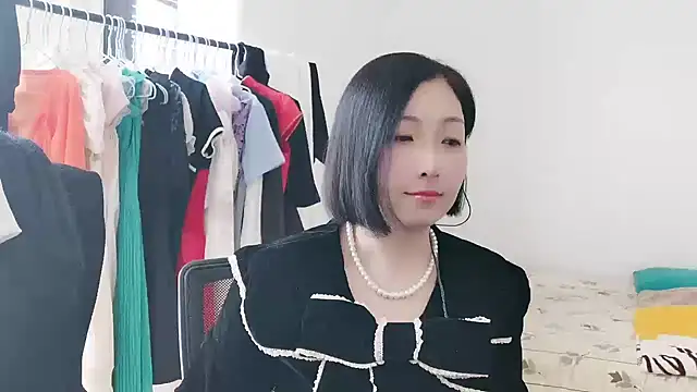 Snapshot of Rachel-6600 chatting on November 6, 2025, 2:45 am Rachel-6600 online show from November 6, 2025, 2:45 am