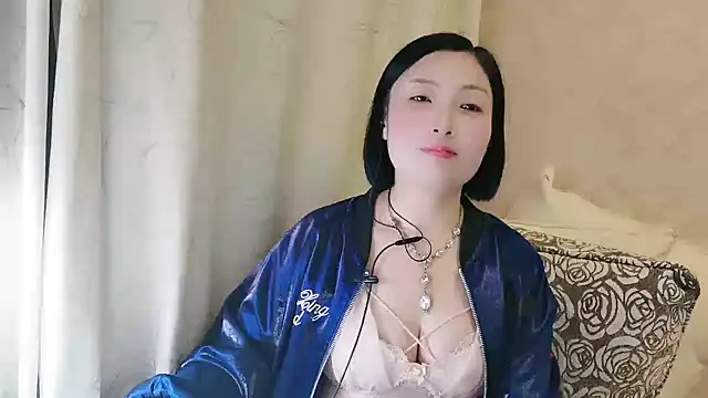 Rachel-6600 online show from November 11, 2025, 3:45 pm