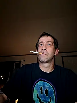 mayg online show from April 15, 2026, 4:52 am