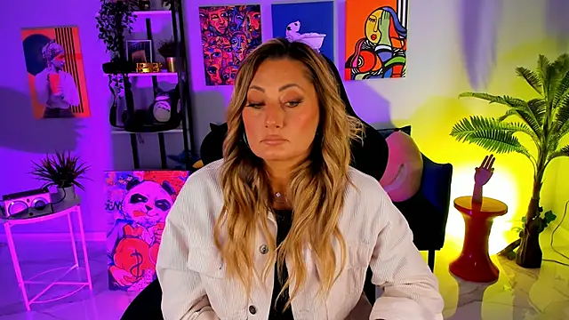 SarahAlluring online show from September 14, 2025, 12:59 pm