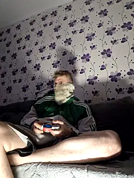 ThePython666 online show from October 24, 2025, 3:47 am