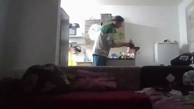 ThePython666 online show from November 9, 2025, 3:43 pm