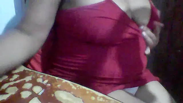 Snapshot of Sydneyputinha chatting on February 8, 2026, 1:53 am Sydneyputinha online show from February 8, 2026, 1:53 am