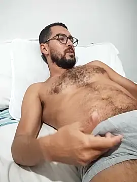 pdasgyn online show from January 31, 2026, 9:35 pm