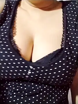 az9ovsqjqhva online show from October 18, 2025, 1:52 am