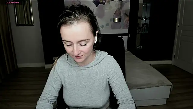 StasyStew online show from October 5, 2025, 9:13 pm