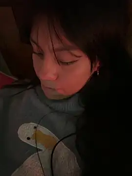 Snapshot of -Selene- chatting on February 3, 2026, 2:53 am -Selene- online show from February 3, 2026, 2:53 am