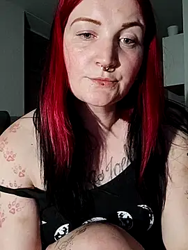 TiffiChantiT2 online show from May 23, 2026, 8:13 pm