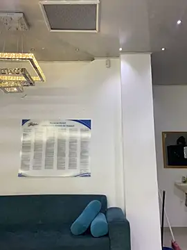 LunaCandy  online show from September 11, 2025, 2:39 pm