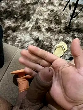 Marcelo1998Go online show from November 3, 2025, 4:08 pm