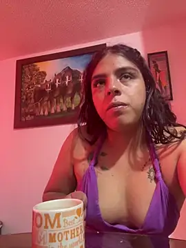 Snapshot of nicky_andcamil chatting on March 17, 2025, 2:23 pm nicky andcamil online show from March 17, 2025, 2:23 pm