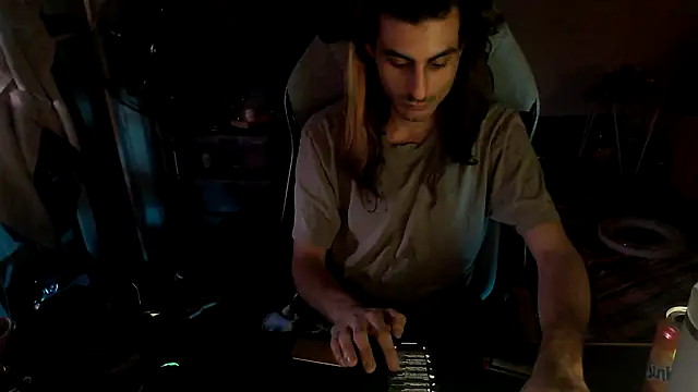 twink69Finger online show from September 30, 2025, 2:55 pm