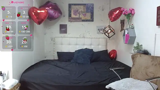 mia velvet1 online show from March 16, 2026, 2:32 pm