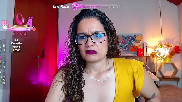 Rose Thompson1 online show from October 10, 2025, 1:43 pm